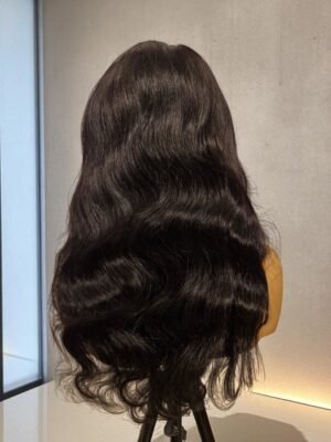 Perruque Body wave 13x4 Lace Frontale transparente